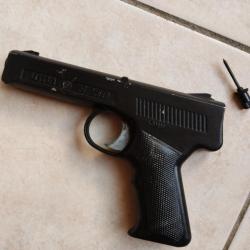 Ancien pistolet 4.5mm UMA SP-50 Made in Great Britain armement par pression du canon TBE