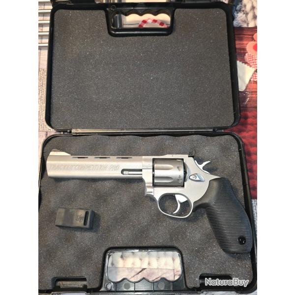 Taurus 627 tracker competition pro