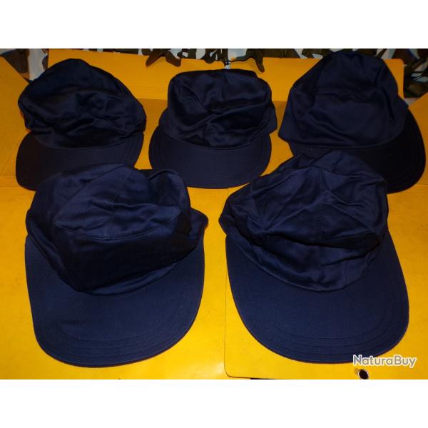 LOT DE 5 CASQUETTES DES MARINS POMPIERS  ,TAILLE 56  FABRICATION FRANCAISE UGECOMA ,  ETAT NEUF VOIR