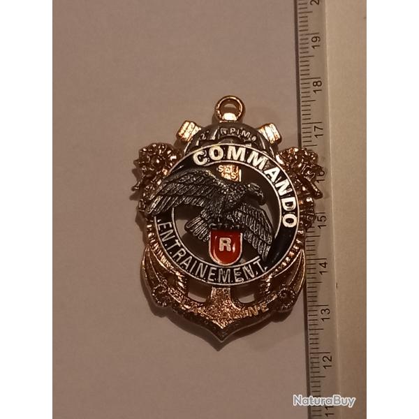 Insigne du centre d'entrainement commando (CEC) de la Saline (La R�union) du 2�me RPIMa