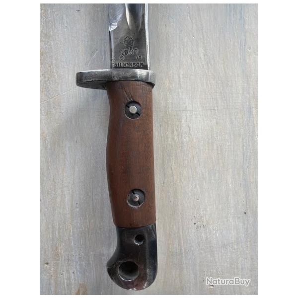 C'est une ba�onnette britannique Pattern 1907 (P1907 Cette ba�onnette a �t� fabriqu�e par la Wilkins