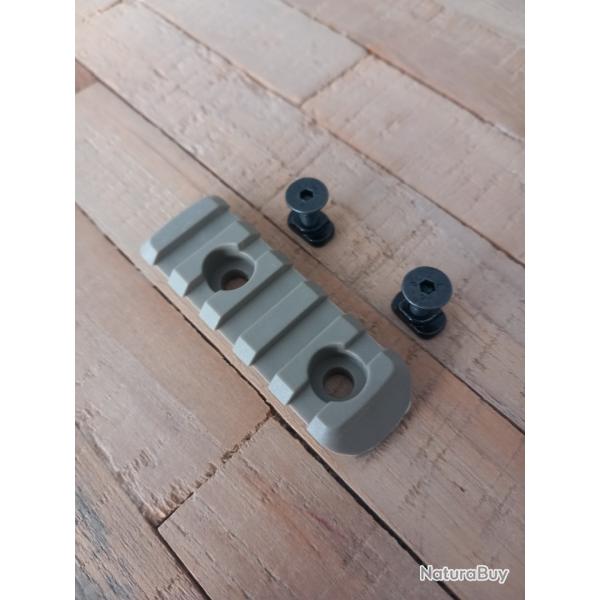Rail picatinny 6,5cm TAN + visserie pour syst�me M LOK, T4e, kit CCK...