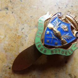 insigne Ancienne m&eacute;daille broche &eacute;maill&eacute;e Secours mutuel 1898 religieux religion catholique croix