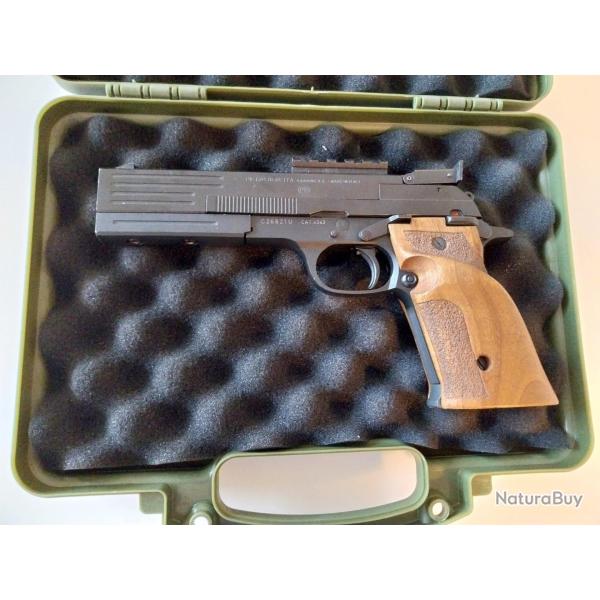 Pistolet semi-automatique Beretta 89 Gold Standard en 22 LR