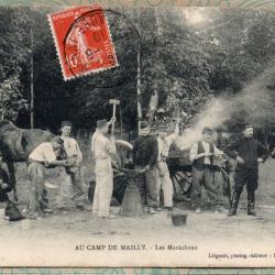 CPA - MILITARIA AU CAMP DE MAILLY - Les Mar&eacute;chaux - N&deg;7421