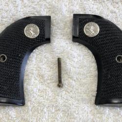 Plaquettes de crosse quadrill&eacute;es noires pour Colt SAA 1873