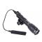 petites annonces chasse p&ecirc;che : Lampe Tactique M600C LED Haute Puissance Montage Picatinny Usage Carabine Performances Stables