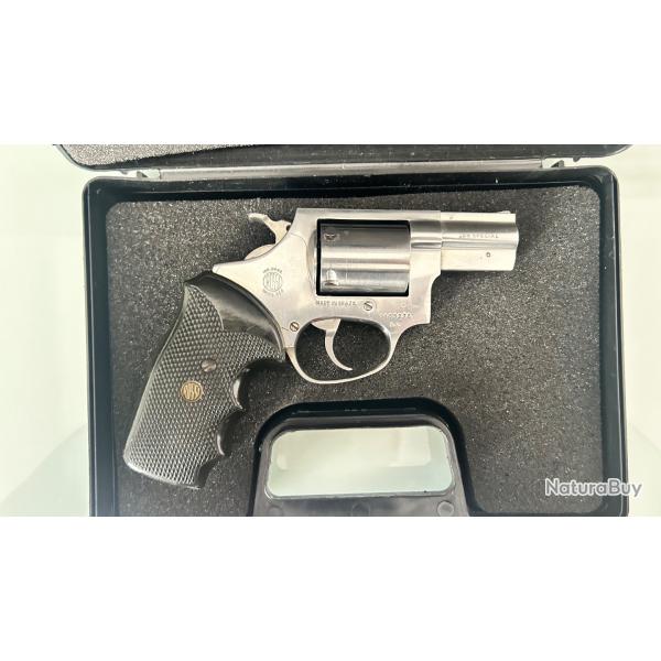 ROSSI PIONEER .38 SPL - Finition Chrome - Le Compact de Caract�re