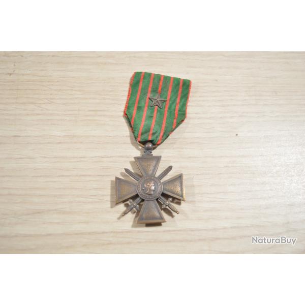 Croix de Guerre Fran�aise WW1 Poilu 1914/1917 French Honnor M�daille (17A)