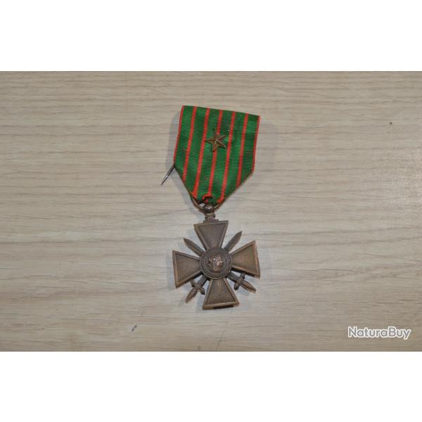 Croix de Guerre Fran�aise WW1 Poilu 1914/1917 French Honnor M�daille 14/18  (17A)
