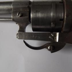 revolver a broches avec numerot