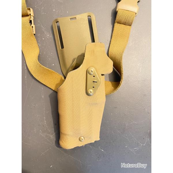 Holster rigide couleur tan pour droitier