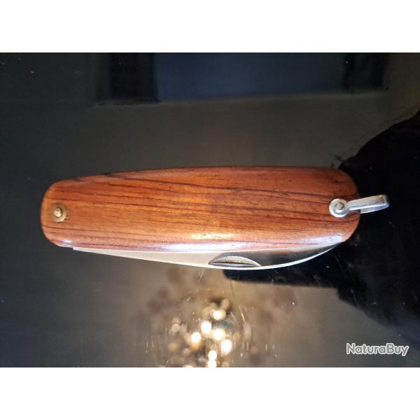 Ancien magnifique couteau bouledogue par ISSARD pour Crespin Saujon, comme neuf