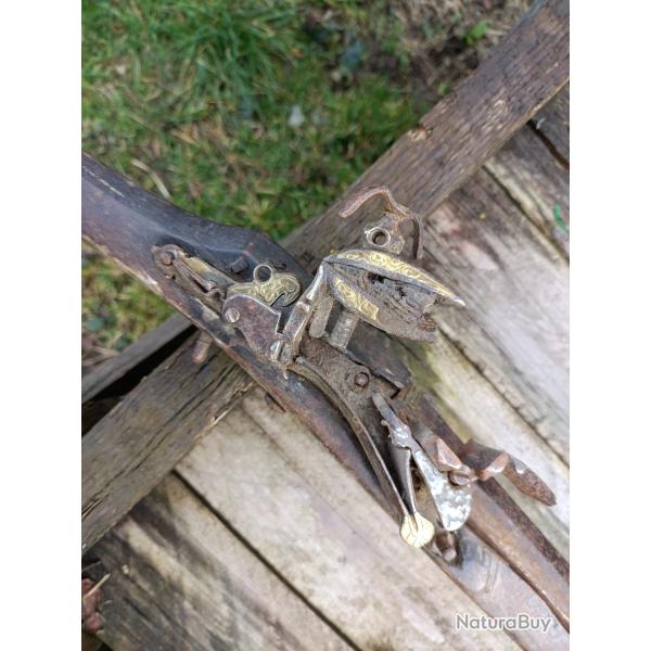 Fusil oriental. Platine a miquelet