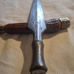 Fer de lance epieu Indo persan ? XVIII &egrave;me XIX &egrave;me  Damas