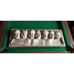 Bas relief les anges musiciens