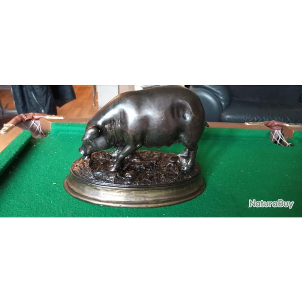 Groupe en bronze sign� Delabriere