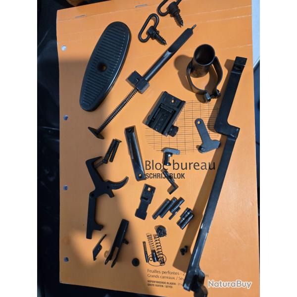 lot de pi�ces ERMA US M1 22 lr