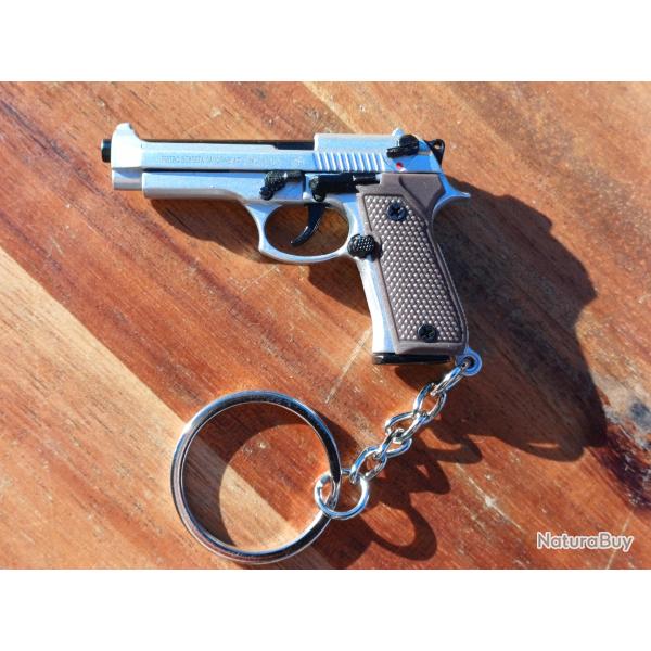 Porte-cl�s Beretta en m�tal, pi�ces mobiles