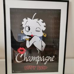 Affiche verticale Betty Boop Champagne encadr&eacute;e