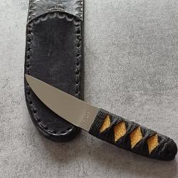 Couteau de cou custom de Mike Yurko