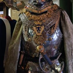 Armure 16e si&egrave;cle- belle reproduction