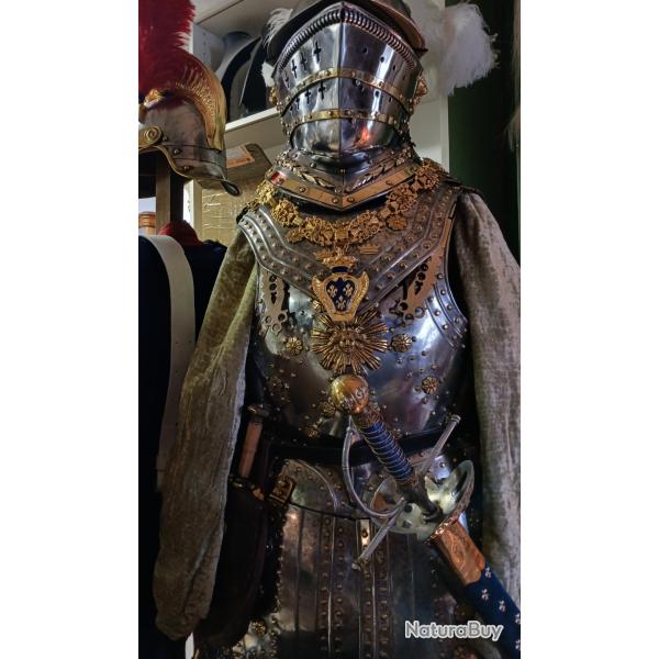 Armure 16e si�cle- belle reproduction