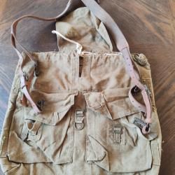 SAC &Agrave; DOS ARM&Eacute;E TCH&Egrave;QUE AVEC BRELAGE