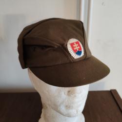CASQUETTE ARM&Eacute;E SLOVAQUE,M85,AVEC INSIGNE