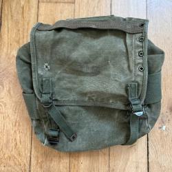 1st Pattern US ARMY M56 BUTTPACK (Vietnam War)