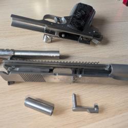 Colt 45 acp gold cup s&eacute;rie 80