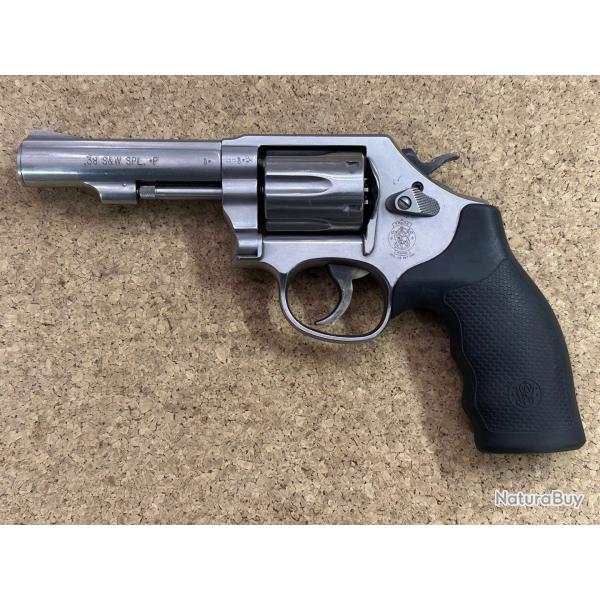 revolver Smith et Wesson 64-8 calibre 38 sp�cial