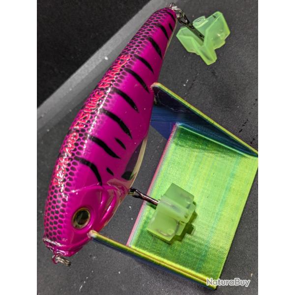 LOT 377  /JERKBAITS SLOWSINKING COULANT avec 3 grosses billes /10 cm /Ref : rose / FISH AND FISHING.