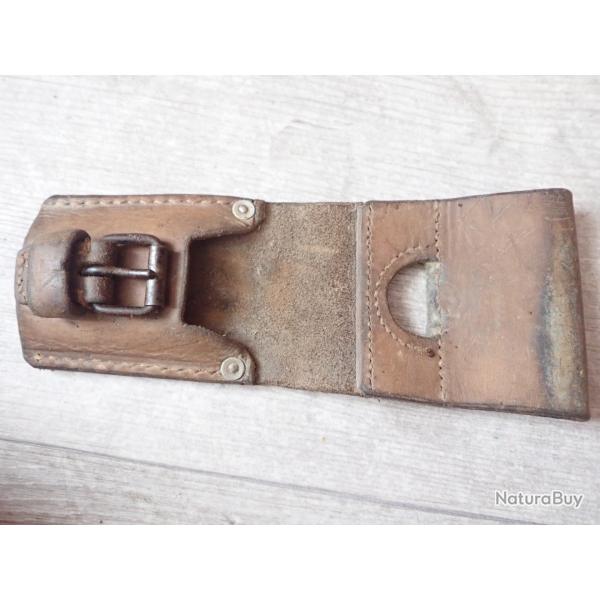 1931 Porte fourreau PF pour ba�onnette suisse Schmidt Rubin 96/11, K11 ou k31
