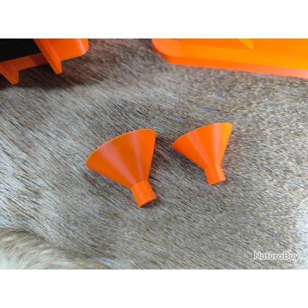 2 Entonnoirs de chargement pour revolver poudre noire 36 et 44