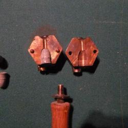 authentique et d'&eacute;poque Moule a balles mini&eacute;