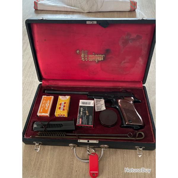 Pistolet UniQue D3 calibre 22lr , 2 chargeurs , coffret avec cl� et mode d'emploi