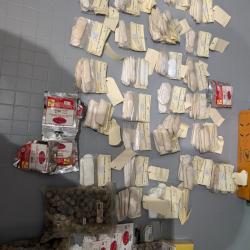 &Eacute;NORME LOT de patch N&deg;55 armes anciennes