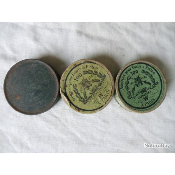 Lot de 3 bo�tes anciennes d'amorces cannel�es pour fusil � piston.