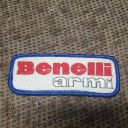 &eacute;cusson en tissus brod&eacute; de la marque d'armes BENELLI