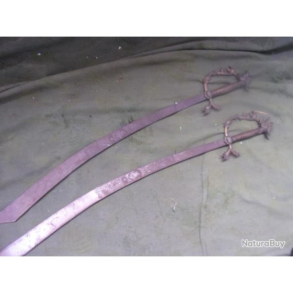 lot de 2 cimeterres reproduction