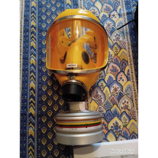 Masque � gaz neuf professional