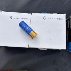 cartouches au plomb pour fusil calibre 12 + cartouchi&egrave;re de ceinture r&eacute;glable pour 20 cartouches