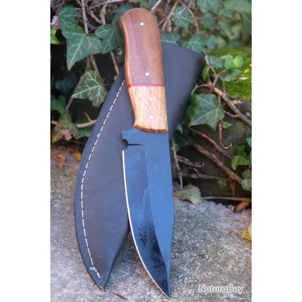 Couteau Skinner Lame Clip Point Acier Carbone 1055 Black Manche Bois Etui Cuir Fabr Artisanale 01