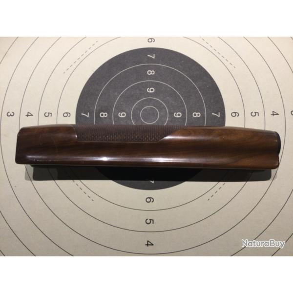 DEVANT BENELLI CALIBRE 12