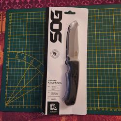 SOG Field Knife neuf