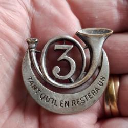 INSIGNE 3 REGIMENT CHASSEURS AFRIQUE ( DRAGO - OLIVIER METRA )
