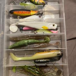 Lot de plusieurs leurres