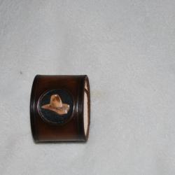 verrou levier sous garde en cuir - mod&egrave;le universel "western"