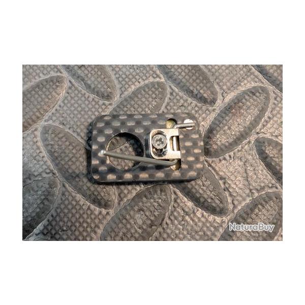 Repose fl�che magn�tique droitier � coller carbone